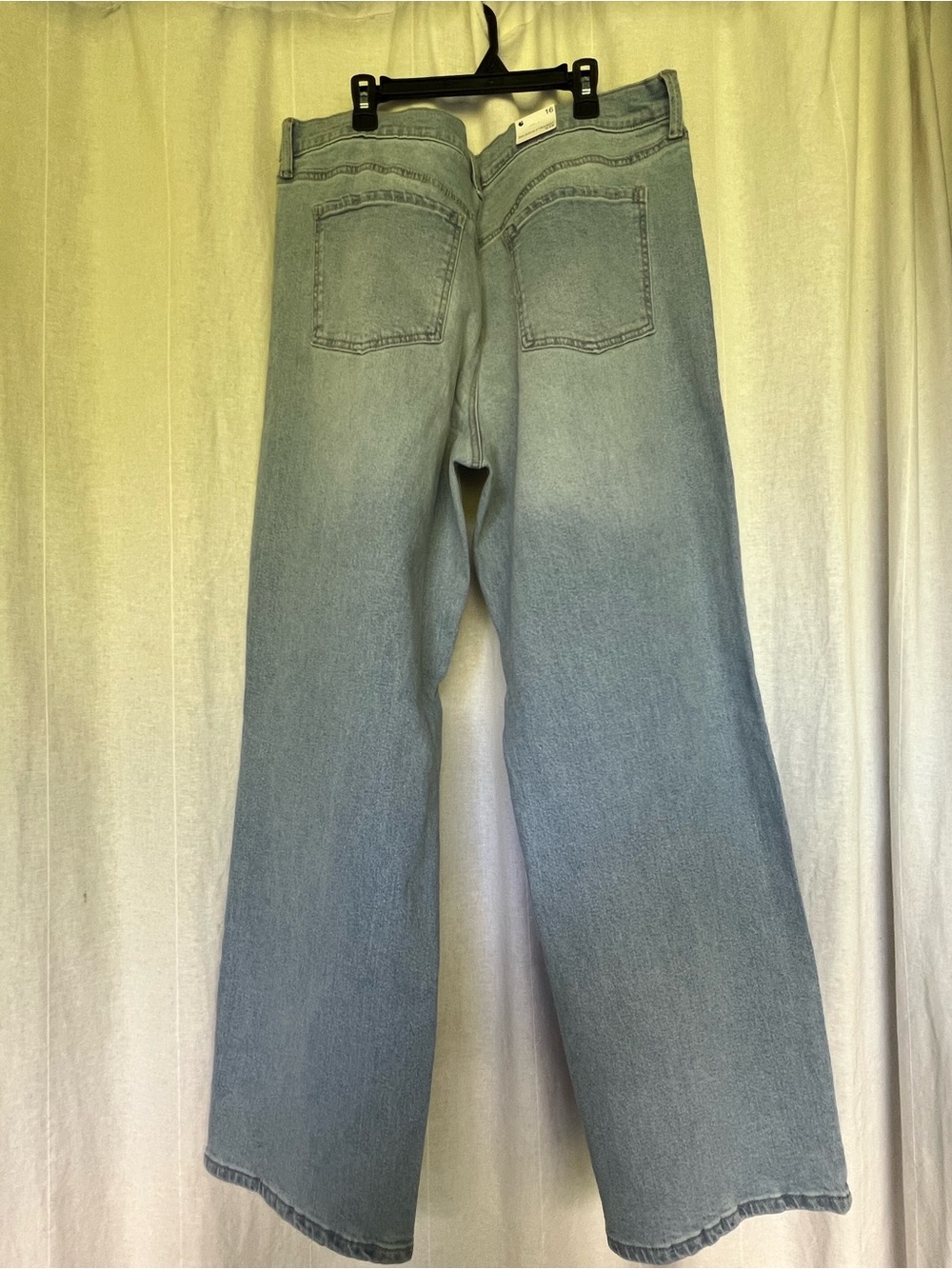Gloria Vanderbilt Light Blue Men's Straight Jeans - Picture 3 of 9